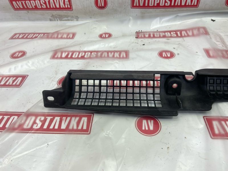 Накладка на решетку радиатора, 700 рублей, Красноярск