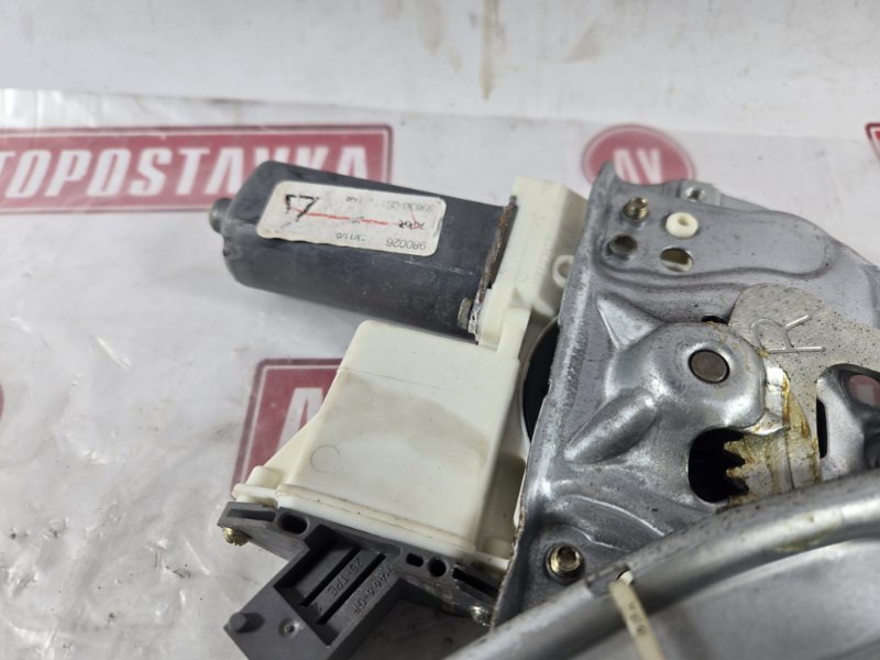 Стеклоподъемник, 500 рублей, Красноярск