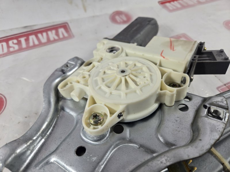 Стеклоподъемник, 500 рублей, Красноярск