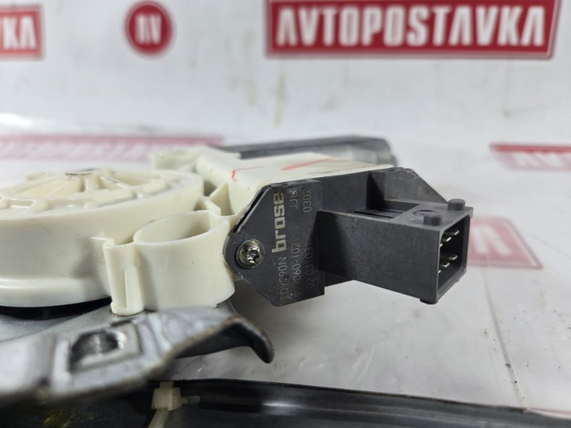 Стеклоподъемник, 500 рублей, Красноярск