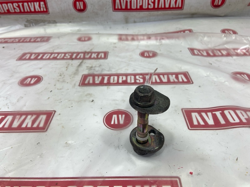 Болт развальный, 500 рублей, Красноярск