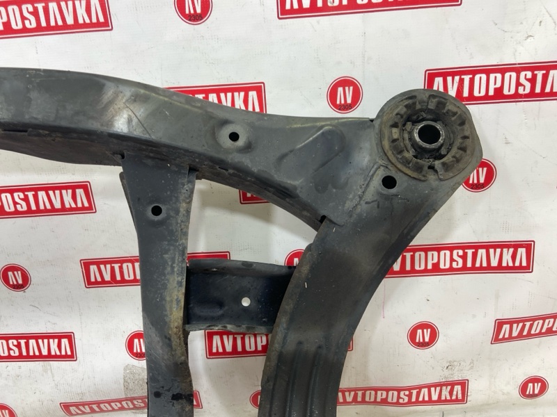 Подрамник поперечный, 55000 рублей, Красноярск