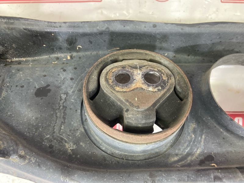 Подрамник поперечный, 55000 рублей, Красноярск