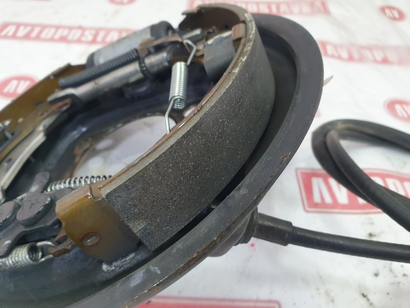 Механизм стояночного тормоза, 1000 рублей, Красноярск