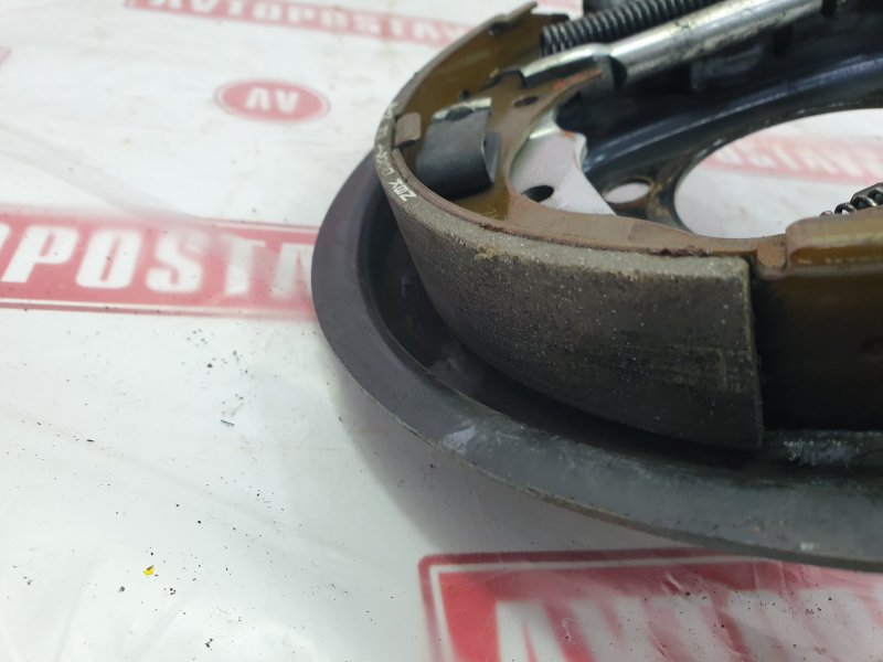 Механизм стояночного тормоза, 1000 рублей, Красноярск