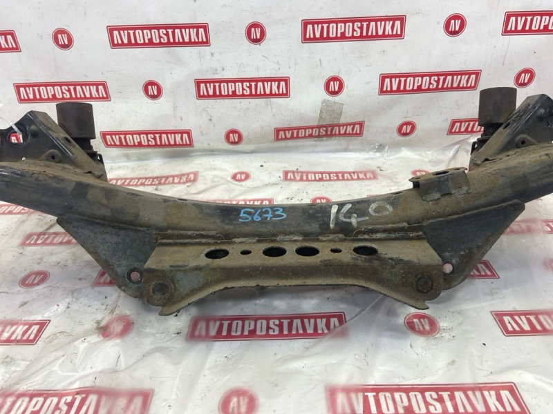 Подрамник поперечный, 4750 рублей, Красноярск