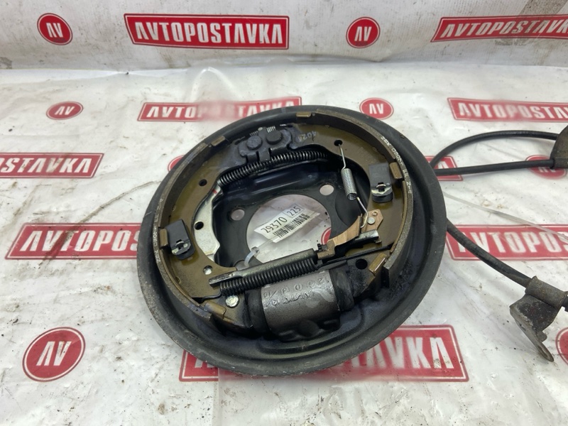 Механизм стояночного тормоза, 1000 рублей, Красноярск