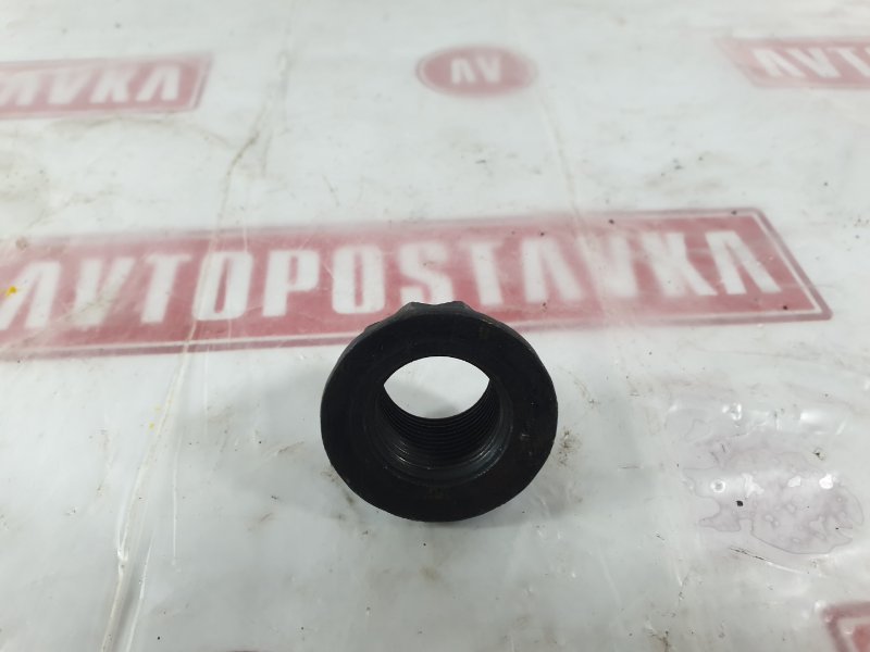 Гайка ступицы, 100 рублей, Красноярск