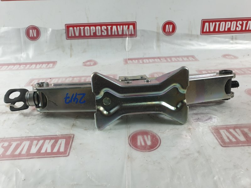 Домкрат, 1200 рублей, Красноярск