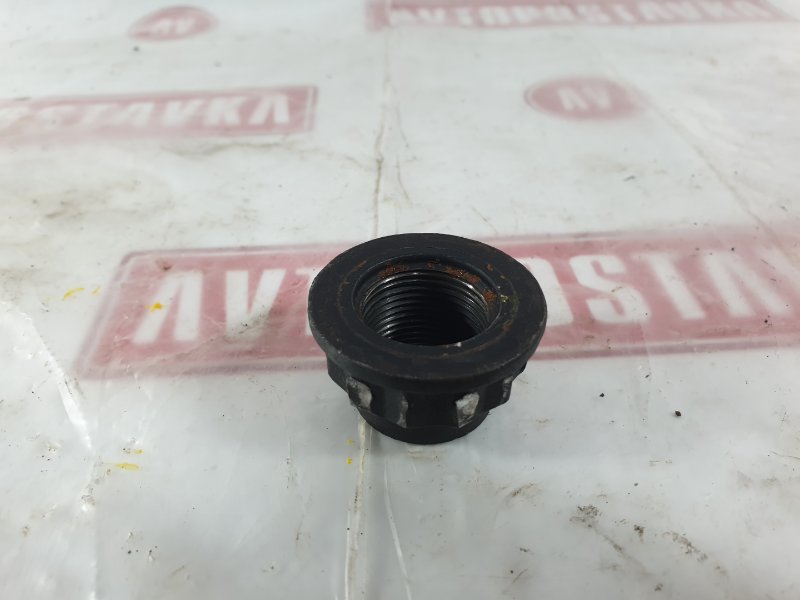 Гайка ступицы, 100 рублей, Красноярск