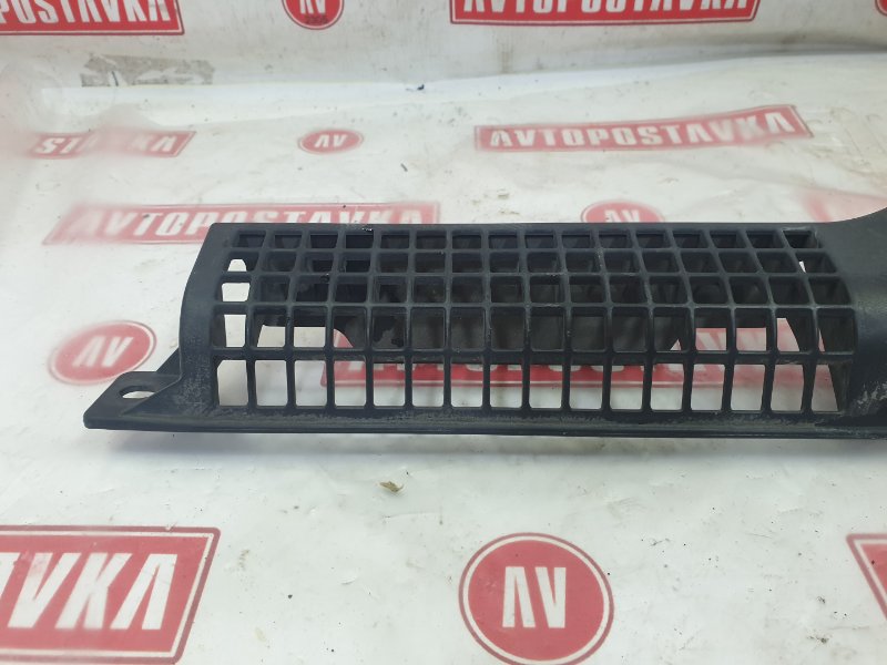 Накладка на решетку радиатора, 700 рублей, Красноярск