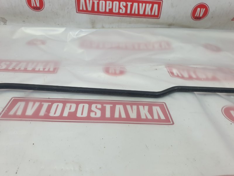 Держатель капота, 500 рублей, Красноярск