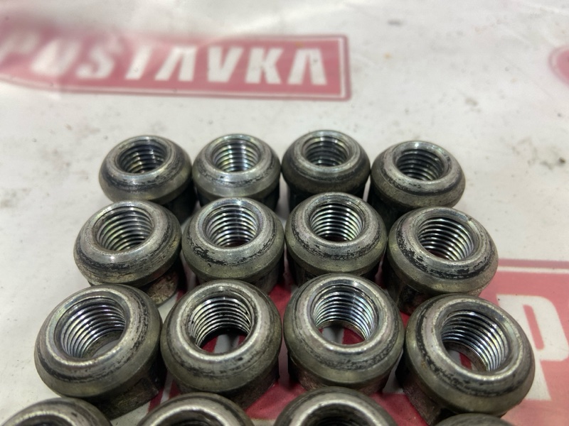 Гайка колесная, 1000 рублей, Красноярск