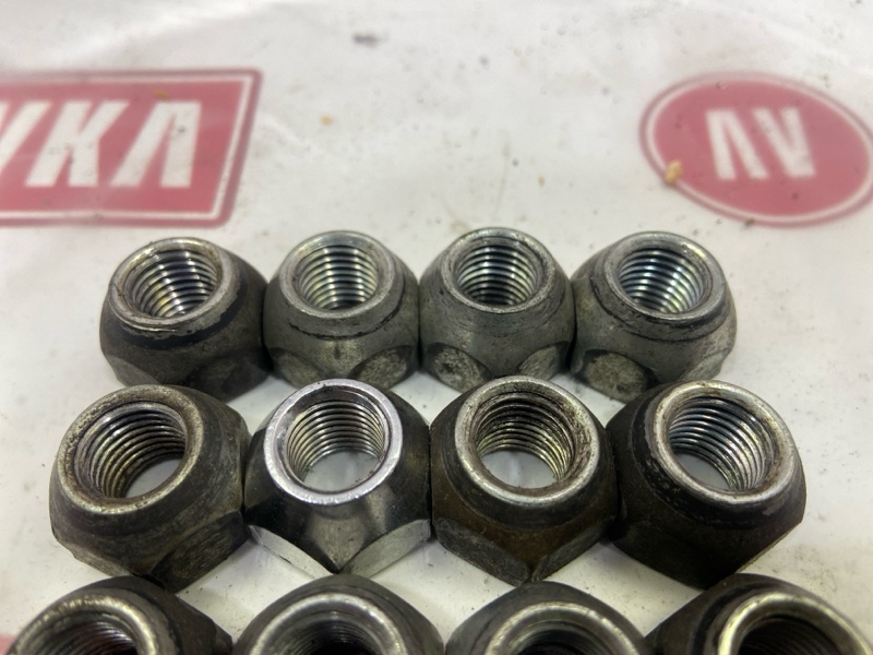 Гайка колесная, 800 рублей, Красноярск