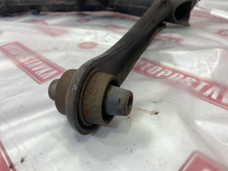 Рычаг подвески нижний, 1500 рублей, Красноярск