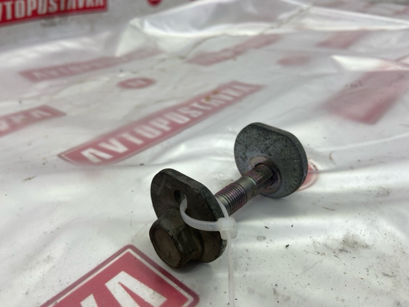 Болт развальный, 500 рублей, Красноярск