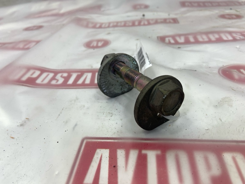 Болт развальный, 500 рублей, Красноярск