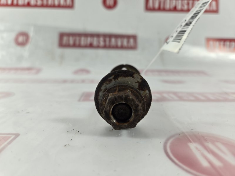 Болт развальный, 500 рублей, Красноярск