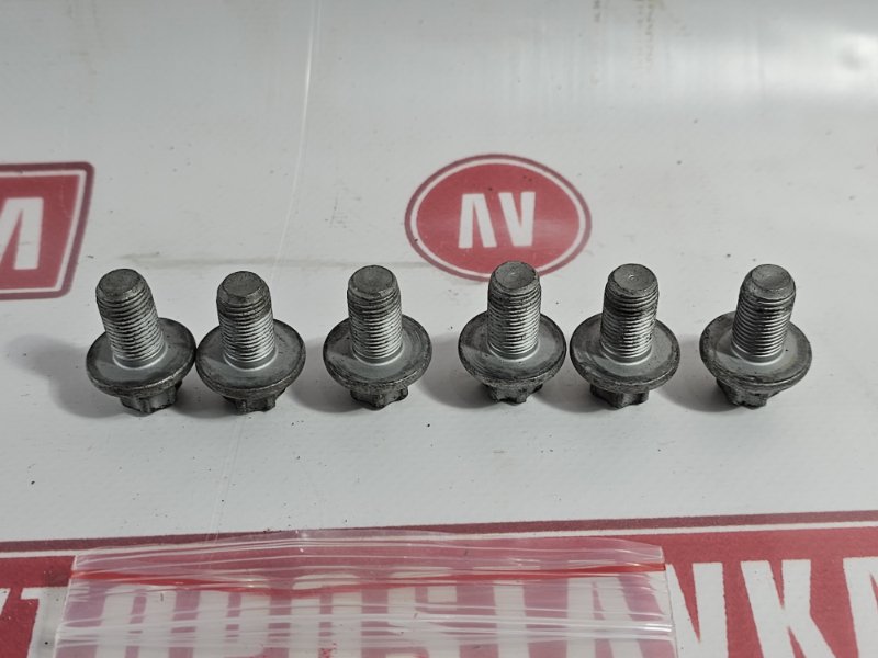 Болт гидротрансформатора, 400 рублей, Красноярск