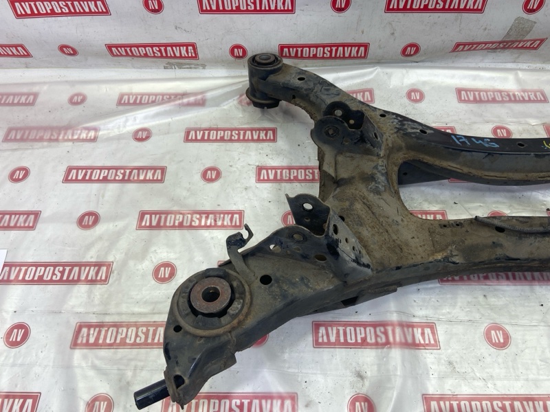 Подрамник поперечный, 1000 рублей, Красноярск