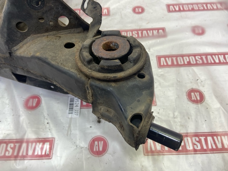 Подрамник поперечный, 1000 рублей, Красноярск