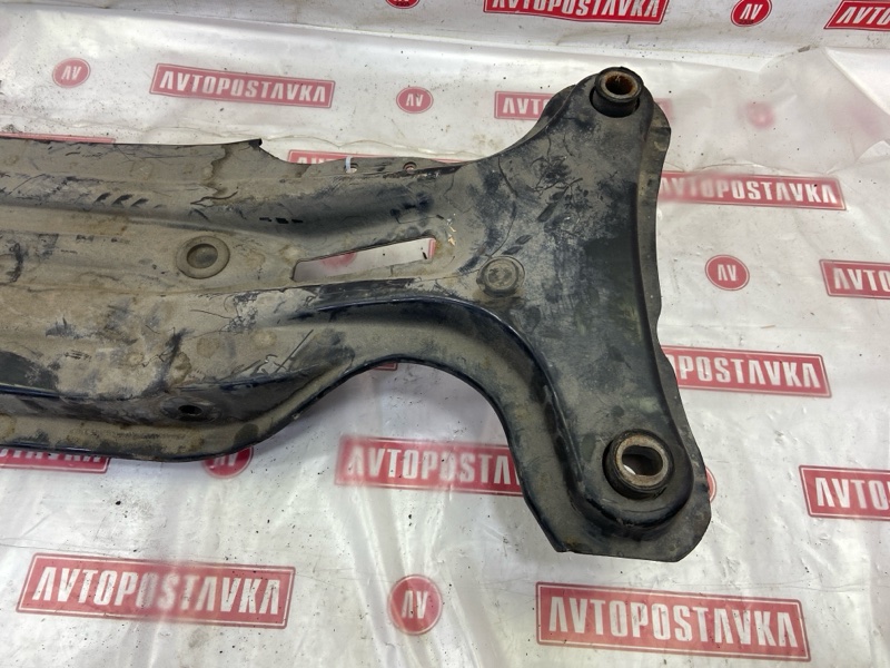 Подрамник поперечный, 9990 рублей, Красноярск