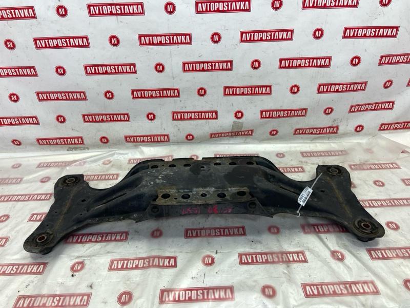 Подрамник поперечный, 9990 рублей, Красноярск