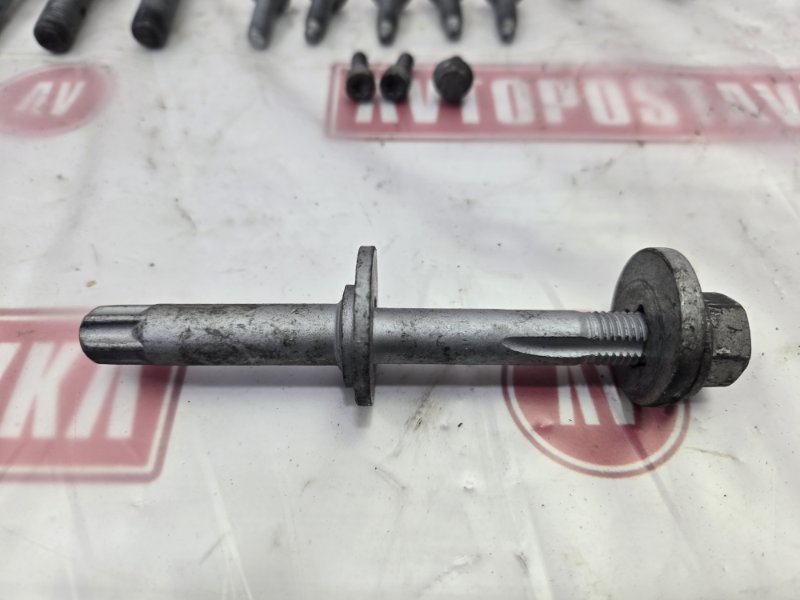 Болт подвески, 2500 рублей, Красноярск