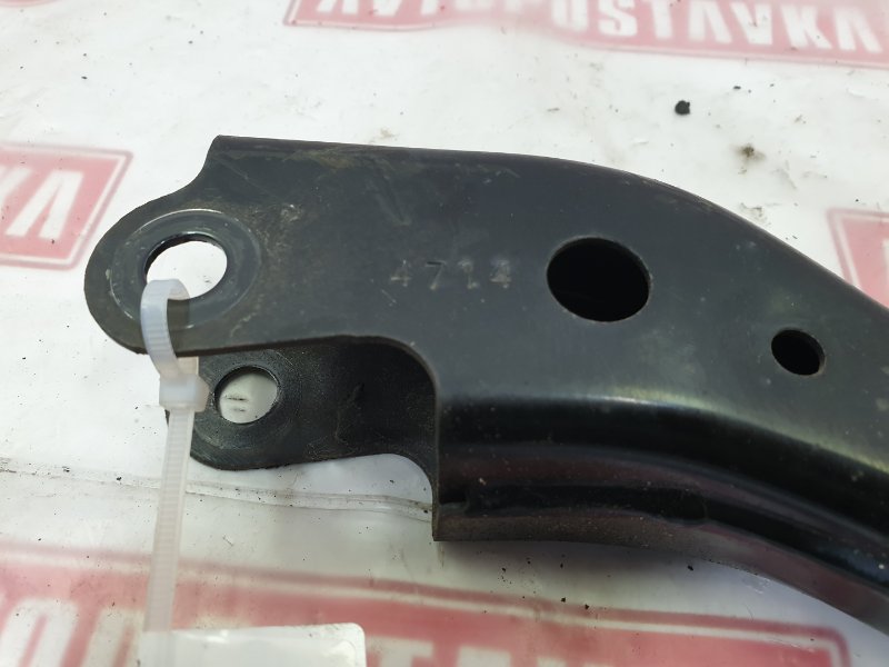 Рычаг подвески верхний, 800 рублей, Красноярск