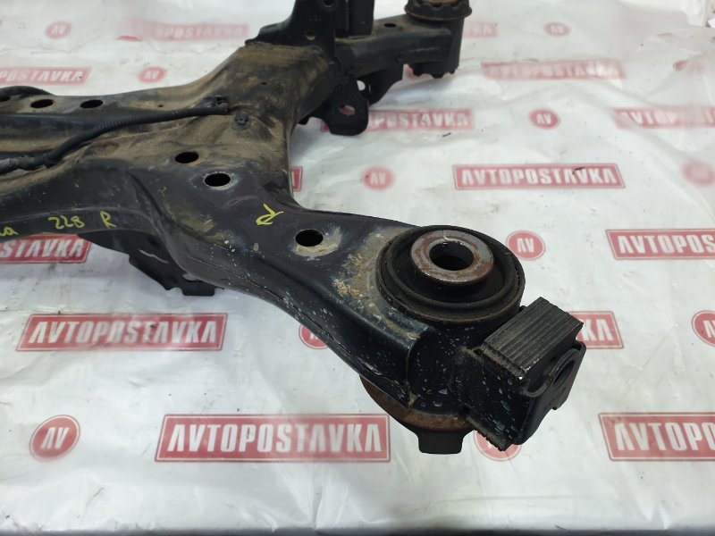 Подрамник поперечный, 2500 рублей, Красноярск