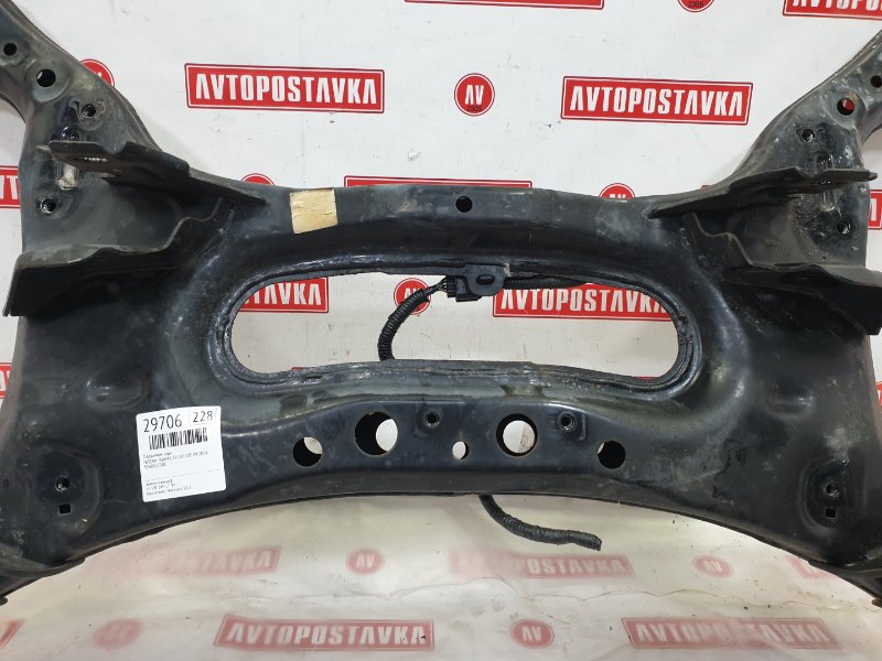 Подрамник поперечный, 2500 рублей, Красноярск