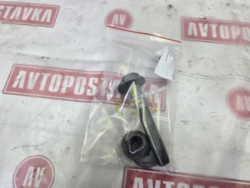 Болт развальный, 500 рублей, Красноярск