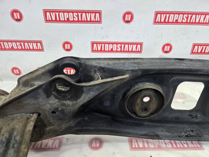 Подрамник поперечный, 2000 рублей, Красноярск