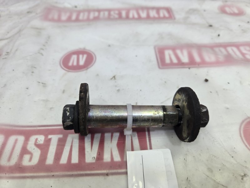 Болт развальный, 900 рублей, Красноярск