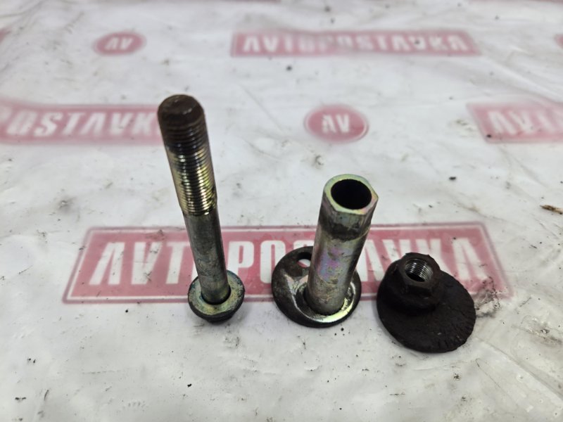 Болт развальный, 900 рублей, Красноярск