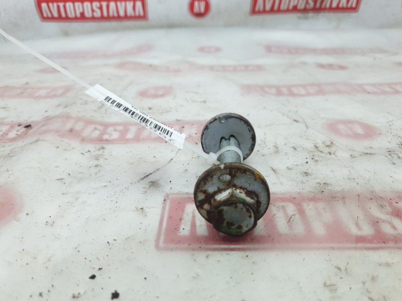 Болт развальный, 500 рублей, Красноярск