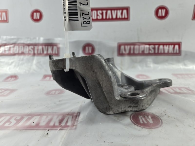 Кронштейн подушки двигателя, 900 рублей, Красноярск