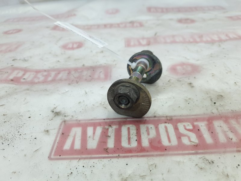 Болт развальный, 500 рублей, Красноярск