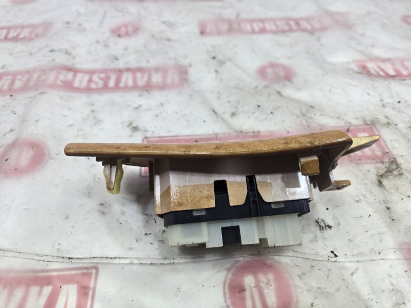 Блок управления стеклоподъемниками, 300 рублей, Красноярск