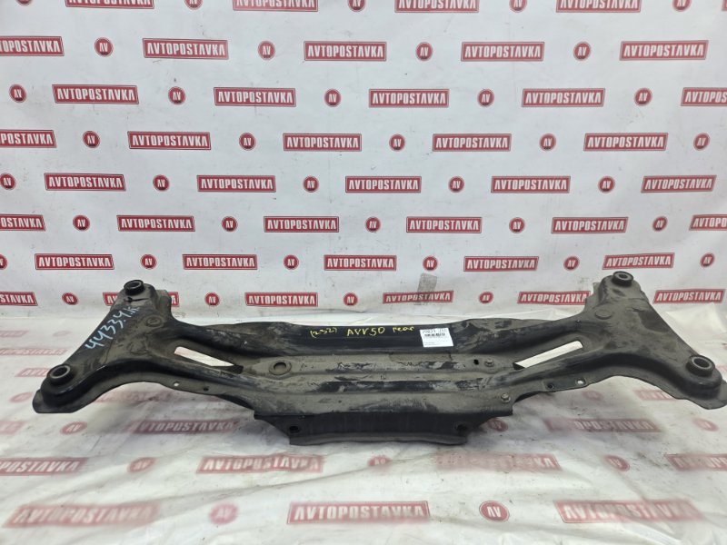 Подрамник поперечный, 10990 рублей, Красноярск