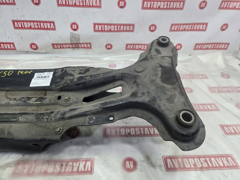 Подрамник поперечный, 10990 рублей, Красноярск