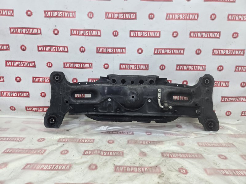 Подрамник поперечный, 10990 рублей, Красноярск