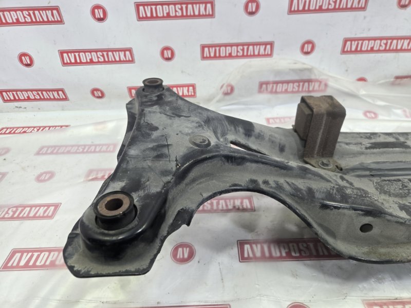 Подрамник поперечный, 10990 рублей, Красноярск