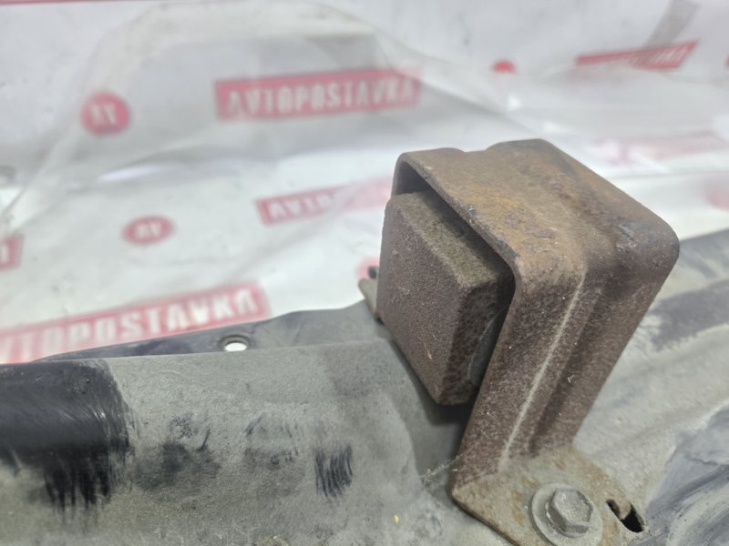 Подрамник поперечный, 10990 рублей, Красноярск