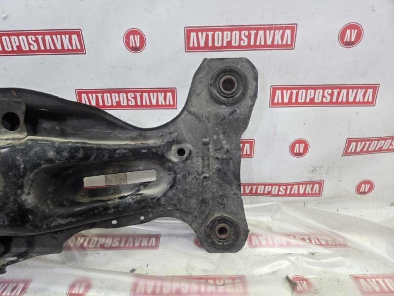 Подрамник поперечный, 10990 рублей, Красноярск