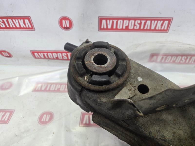 Подрамник поперечный, 1000 рублей, Красноярск