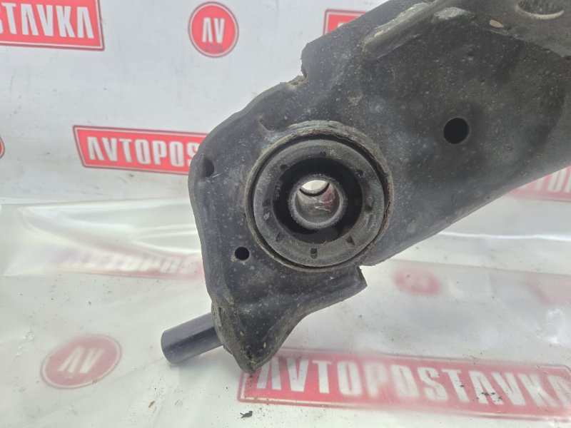 Подрамник поперечный, 1000 рублей, Красноярск