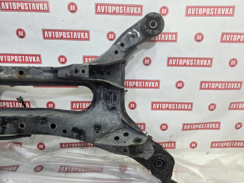 Подрамник поперечный, 1000 рублей, Красноярск