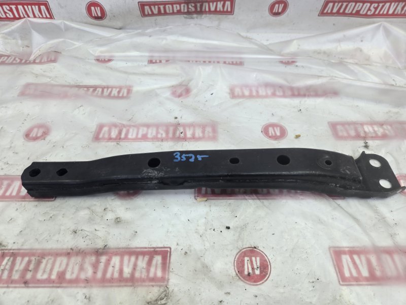 Подрамник продольный, 900 рублей, Красноярск