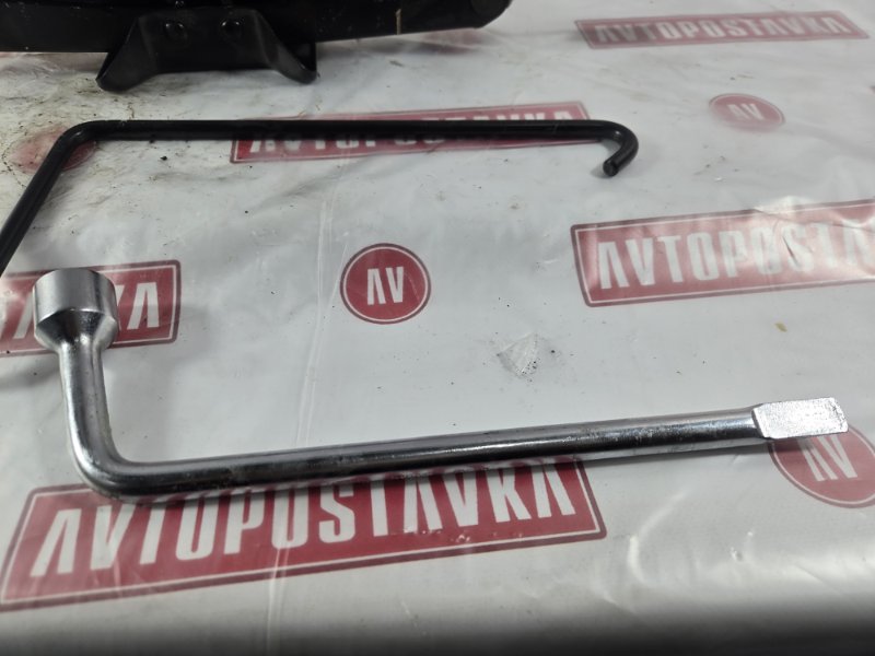 Домкрат, 1800 рублей, Красноярск